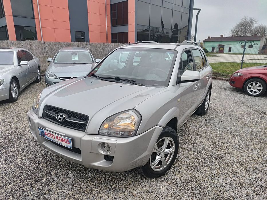 Hyundai Tucson 2.0 B moc 140 KM bdb stan