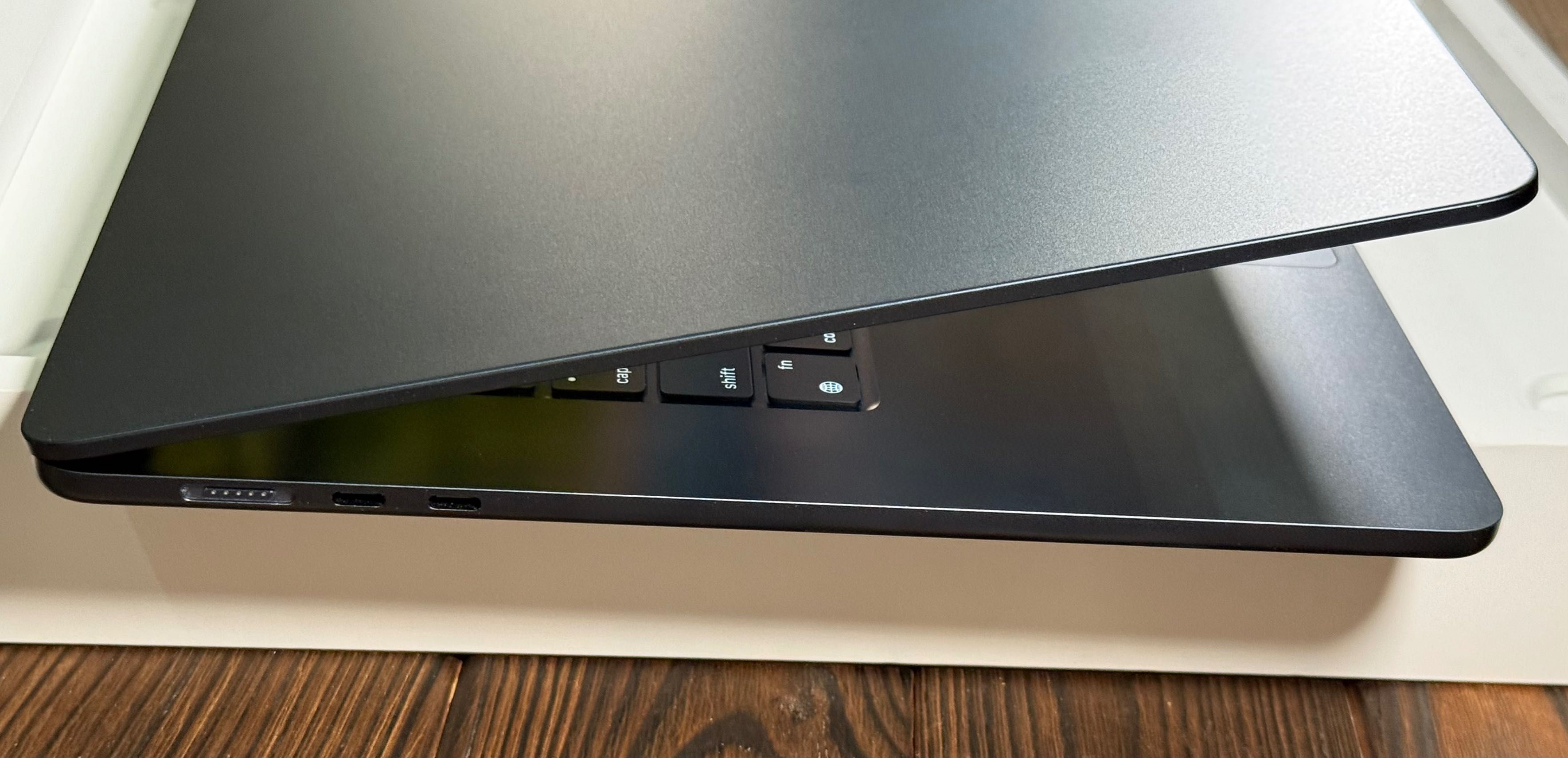 MacBook Air 15 Mid 2024 Midnight (MXD43)  M3 16/512SSD LikeNew 1099$