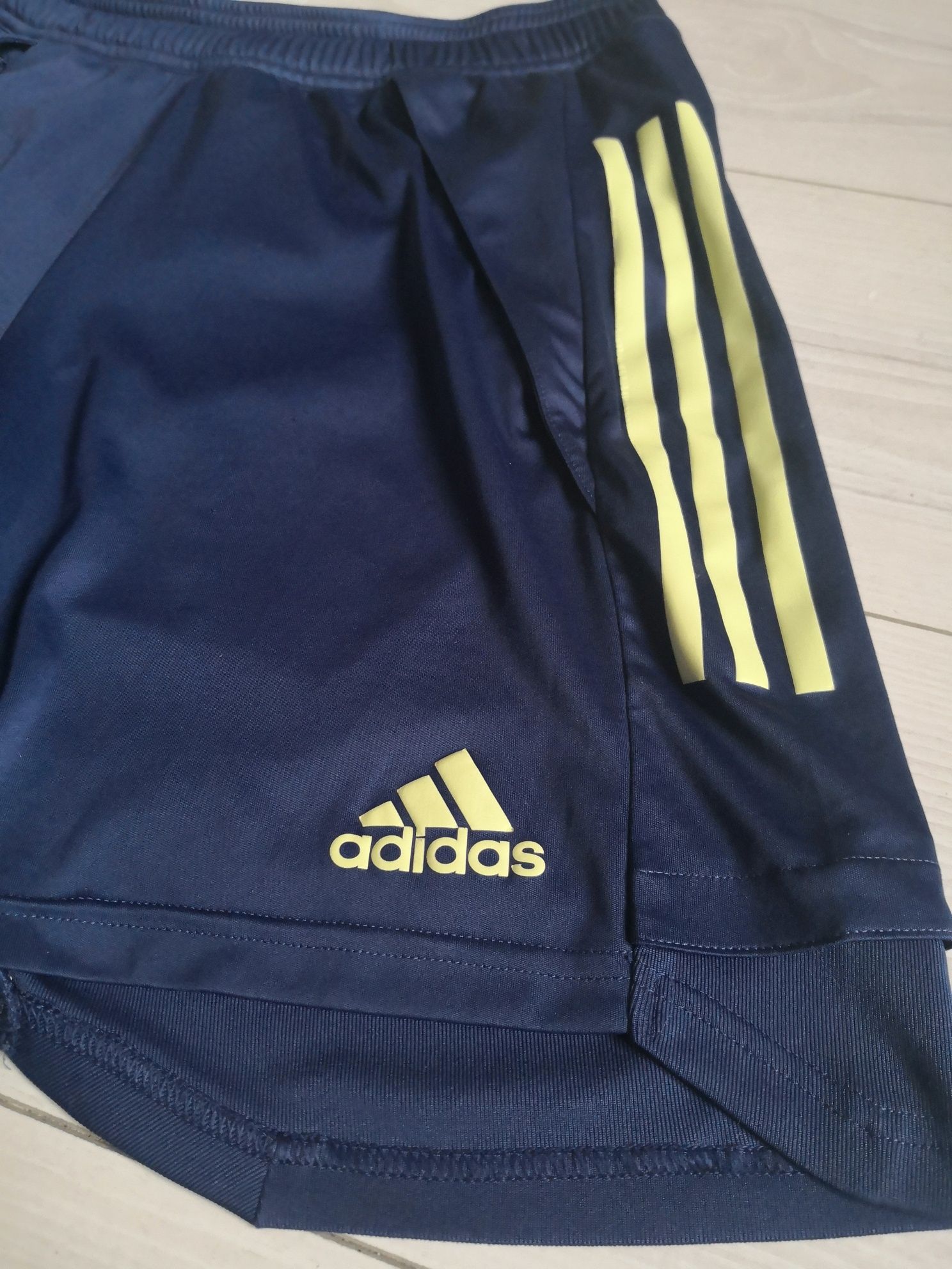 Strój sportowy piłkarski Adidas rozm S