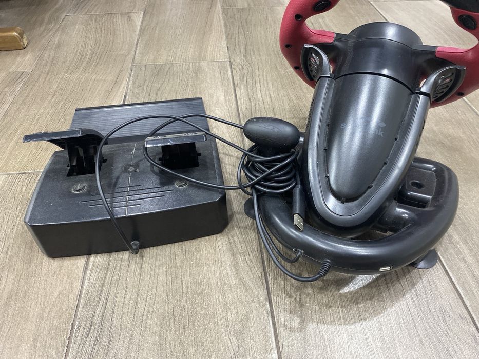 Продам руль підходи як на PlayStation так і на комп’ютер