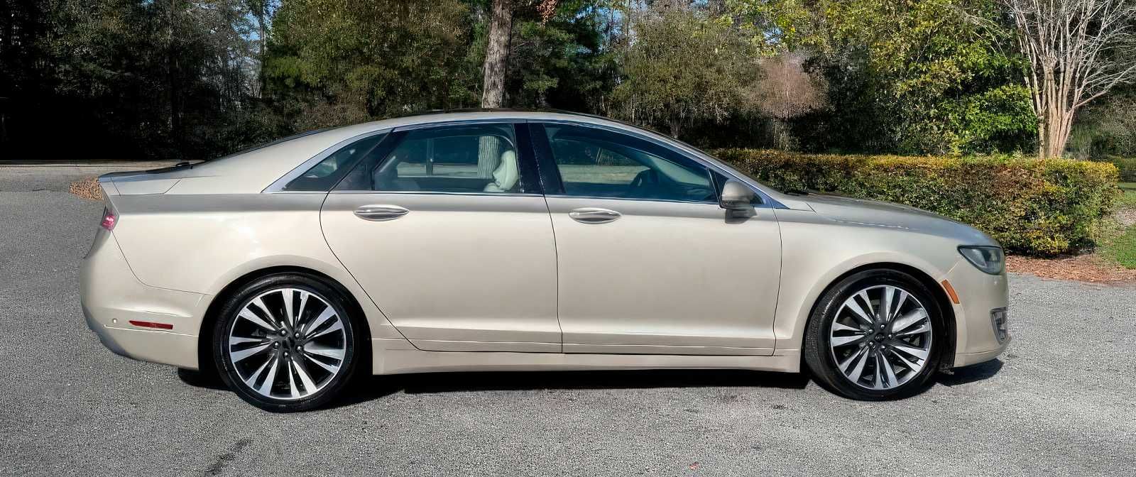 2017 Lincoln MKZ Reserve