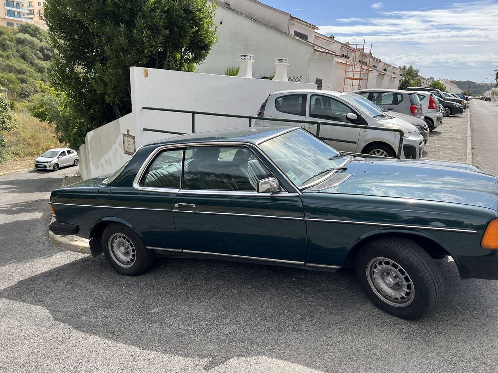 Mercedes benz 300cd coupe