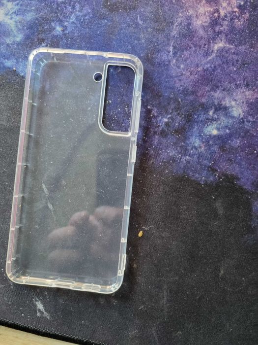 Sprzedam przezroczyste etui do telefonu Samsung S21 FE 5G