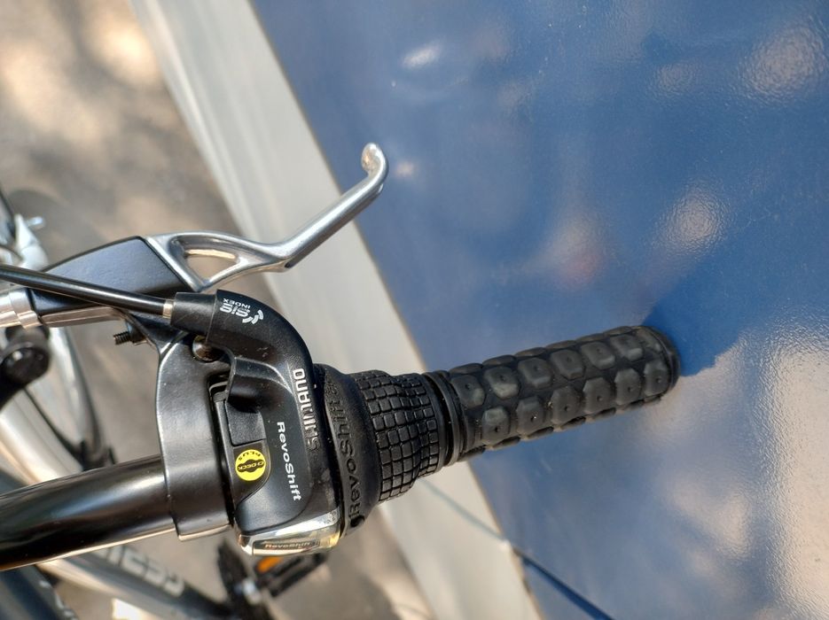 Rower trekkingowy, Shimano, koła 28, rama L