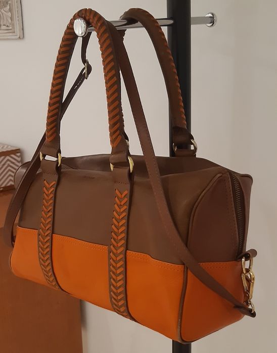 Mala em couro ótimo estado