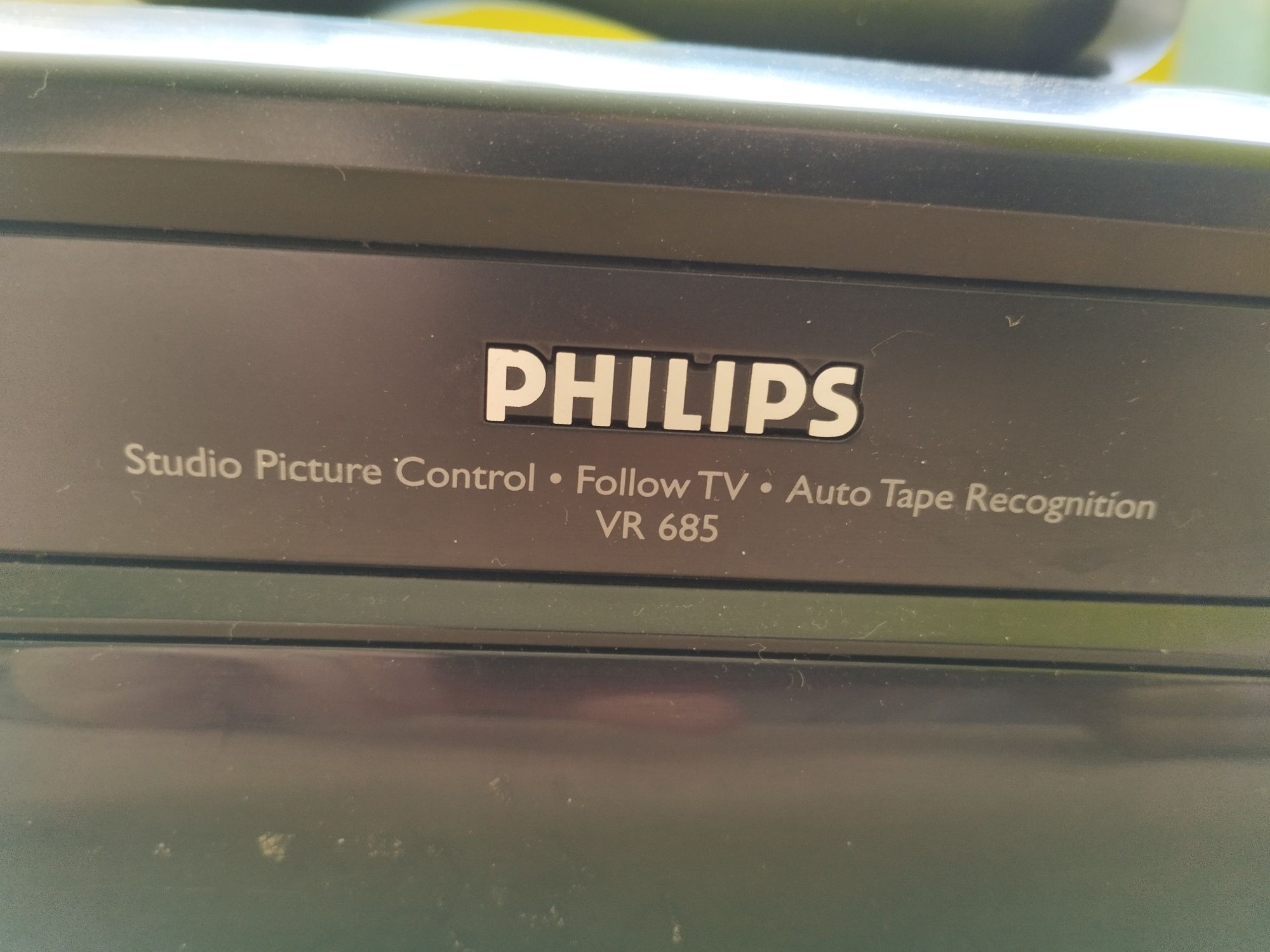 Magnetowid VHS Philips VR 685