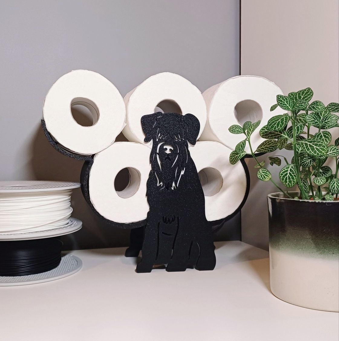 Stojak na papier toaletowy sznaucer z druku 3D