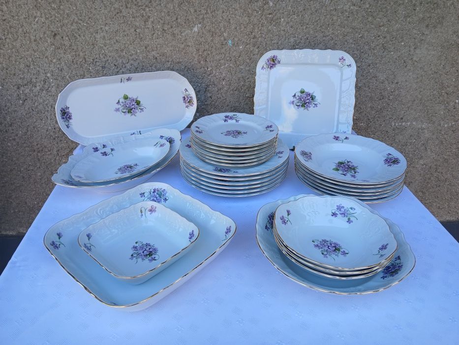 Порцеляна Фіалки комплект тарілки миски Фиалки Чехия фарфор