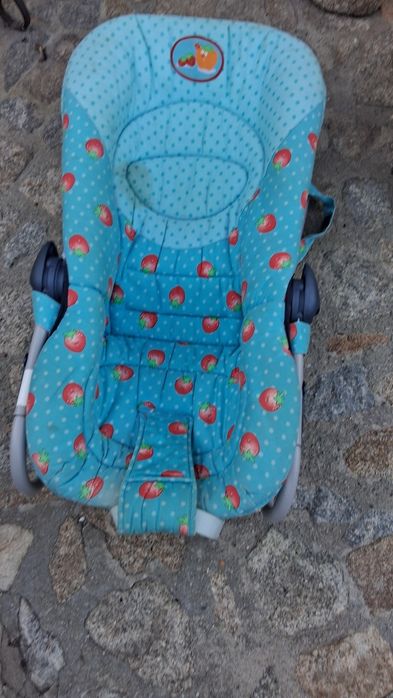 Cadeira e baloiço bebe
