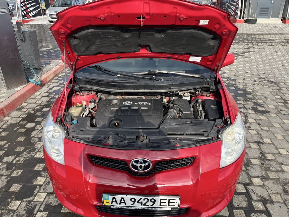 Toyota auris 1.6 2007 тойота ауріс автомат