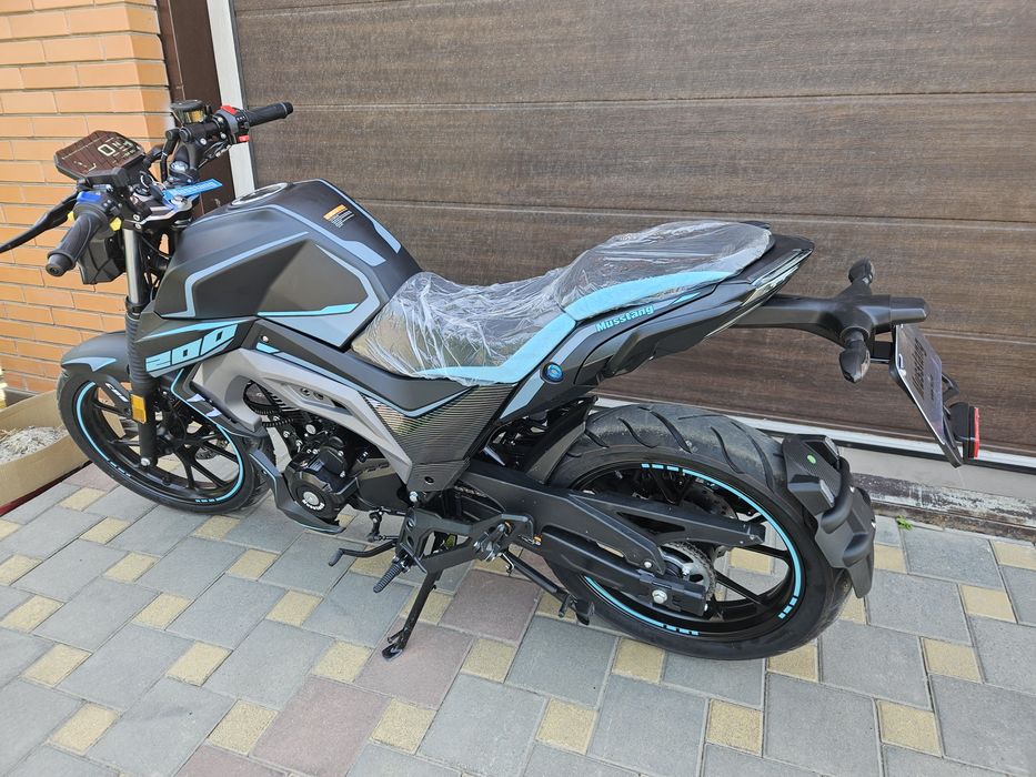 Mustang region st200