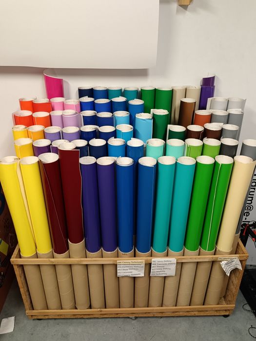 Folia ploterowa Oracal 641 mat połysk+ stojak