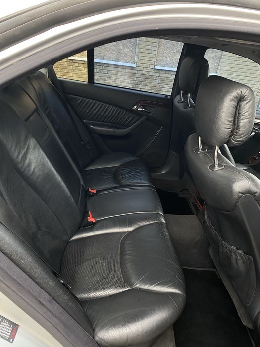 Продам Мерседес w220