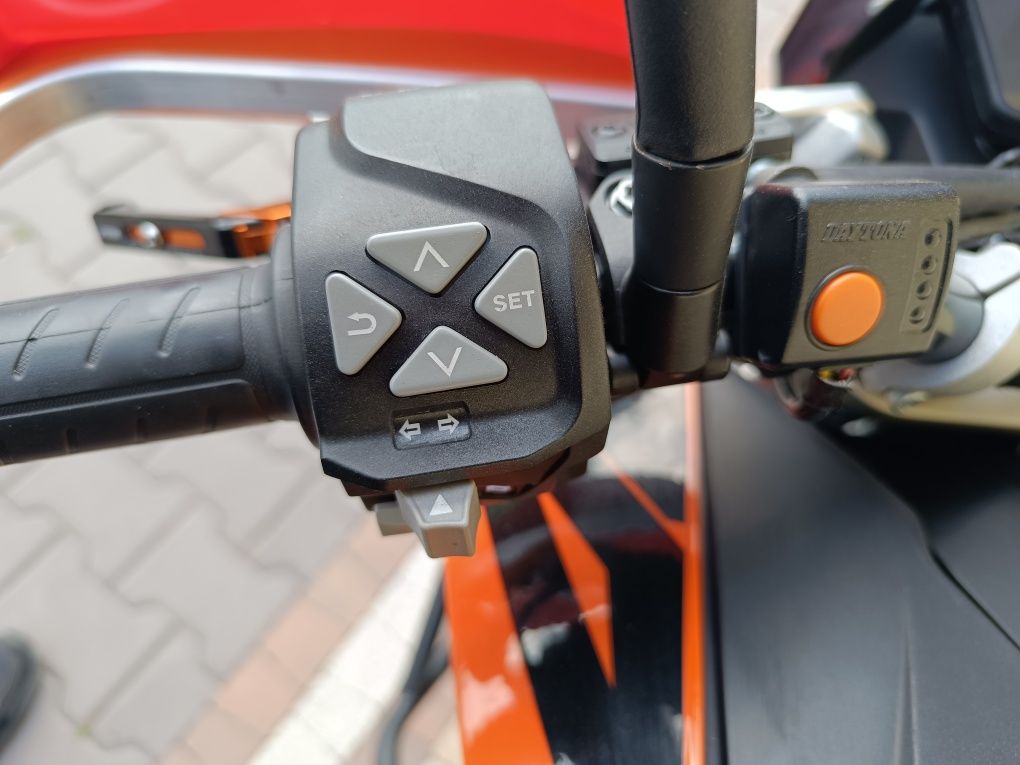 KTM Duke 690. 2017 A2!!!