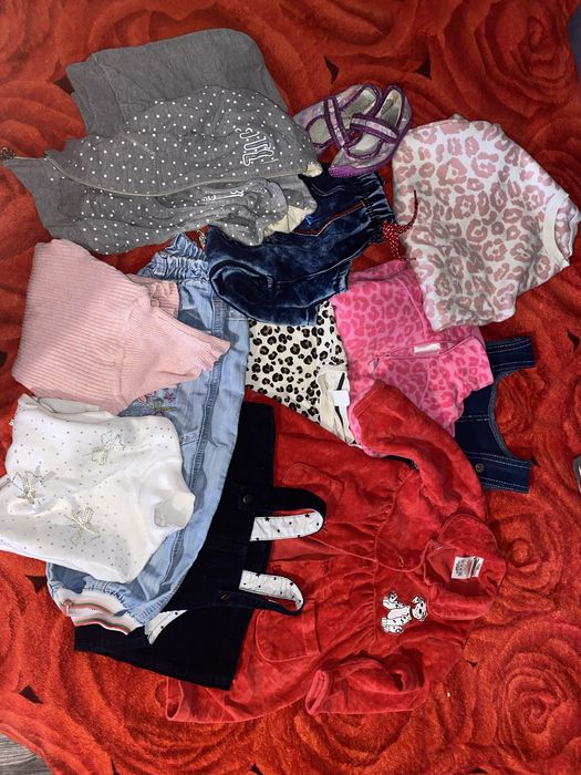 Речі на дівчинку