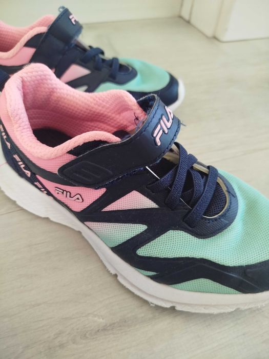 Tenis fila menina 33