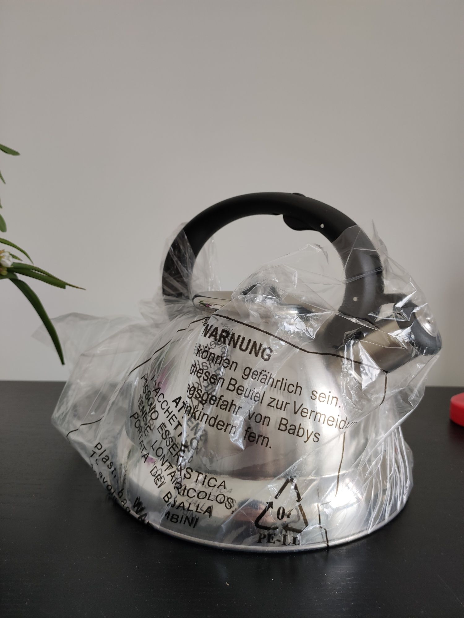 Nowe czajnik, z gwizdkiem,3L,(eva sand