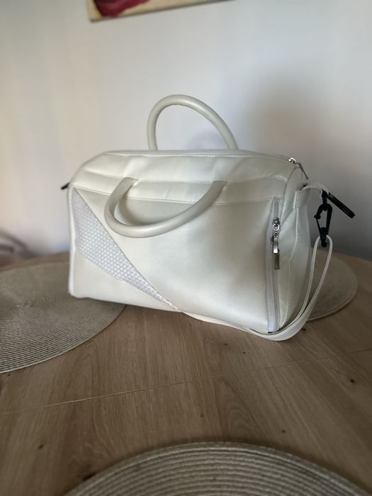 Biala torba do wózka Junama