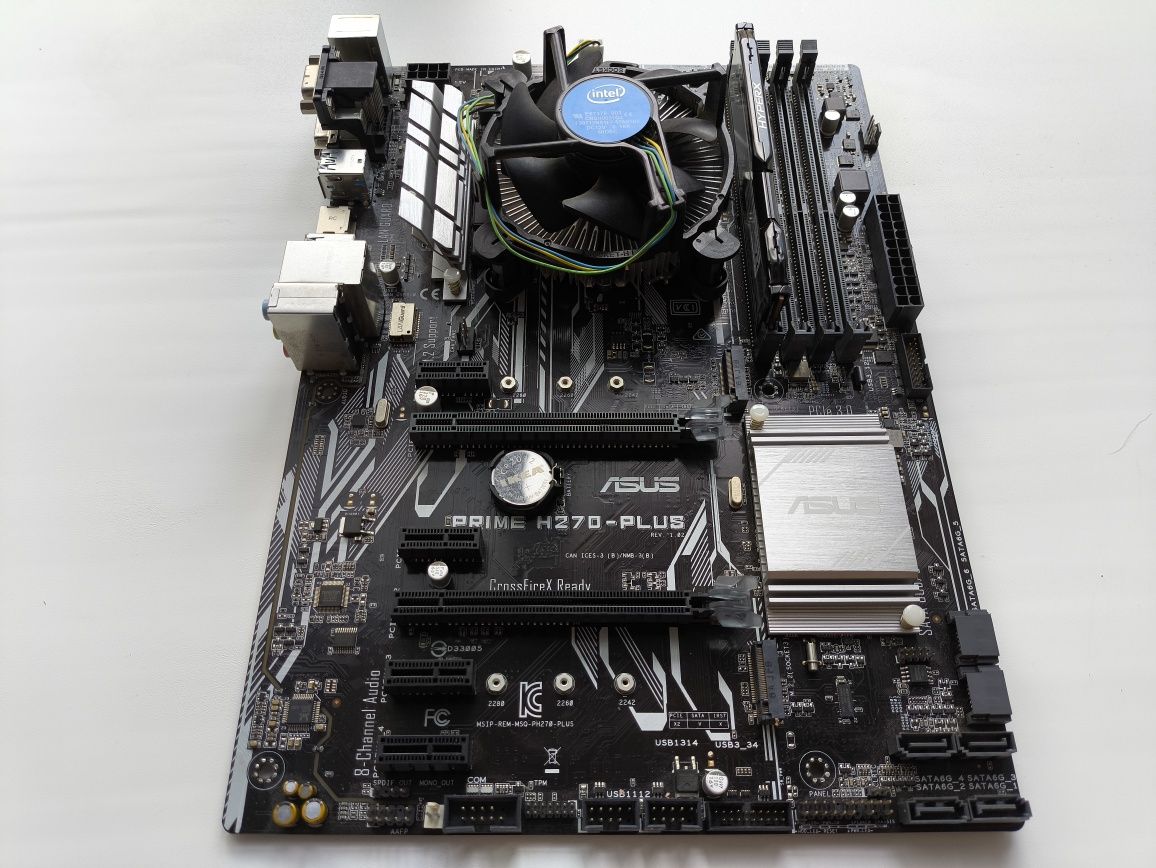 Материнська плата Asus Prime H270-Plus. Процесор Intel G3930. RAM DDR4