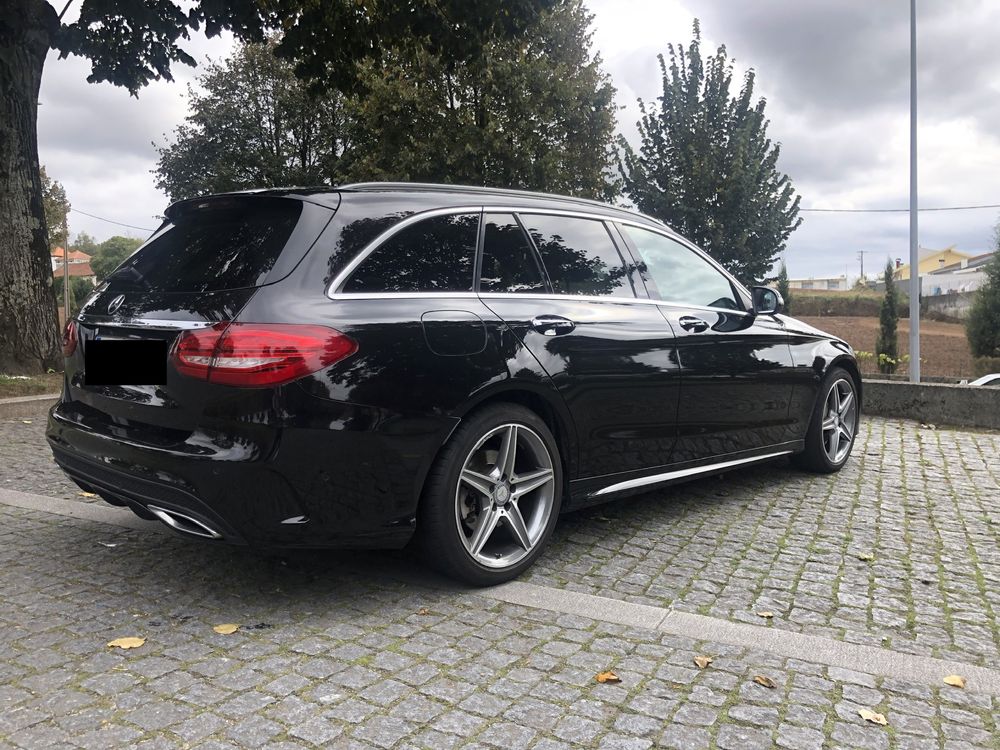 Mercedes- Benz C220d 7G AMG Automática Full Extras