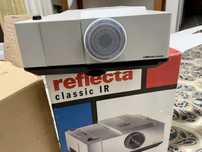 Projector de Slides Reflecta classic com comando e acessórios