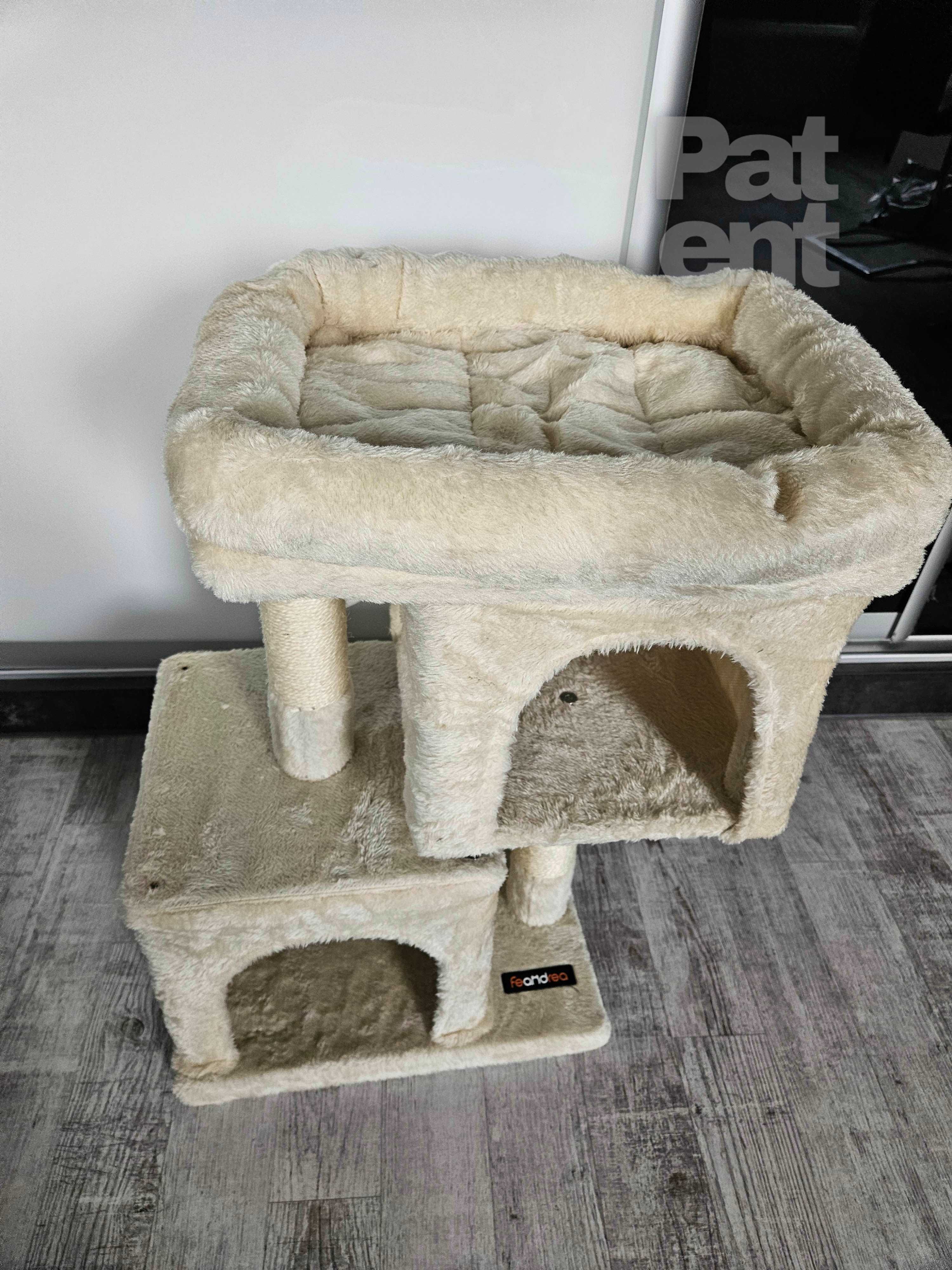 Drapak dla kota kompaktowy 67 cm beżowy domek słupek legowisko