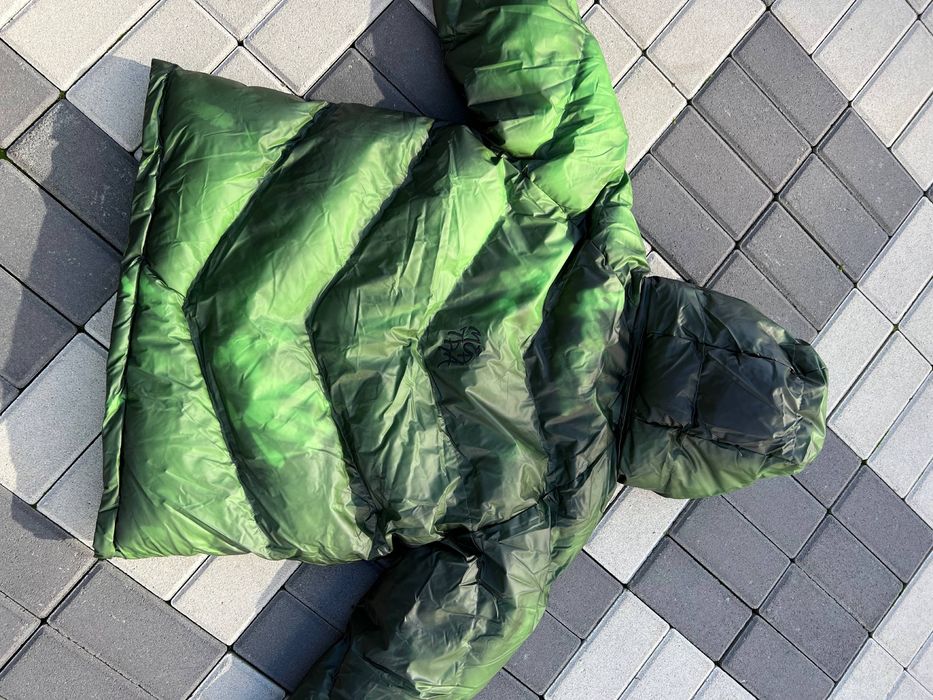 ‼️ЦІНУ ЗНИЖЕНО‼️ Пуховик Mertra (реагує на дотик,змінює колір,мертра)