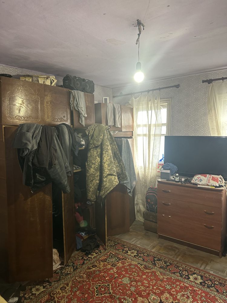 Пропонуємо до продажу будинок в мальовничиму місці с . Хацьки