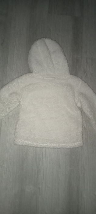 Cieplutki sweterek,rozm.86