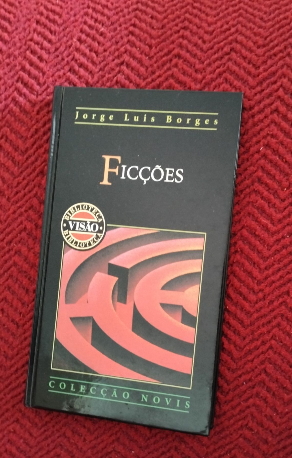 "Ficções" de Jorge Luís Borges