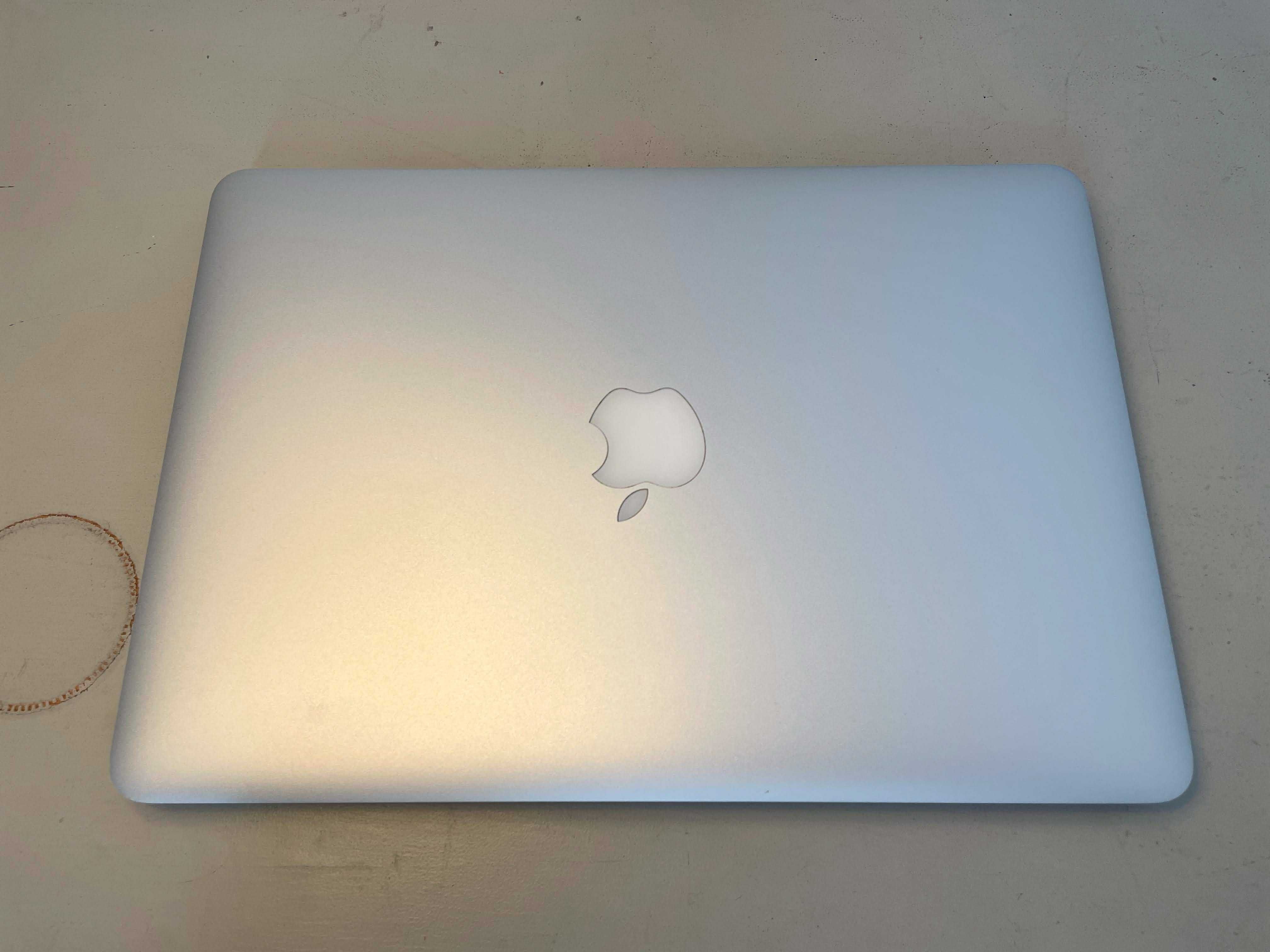 Apple Macbook Pro 2015 13 cali | Ram 8 gb | SSD 128 GB