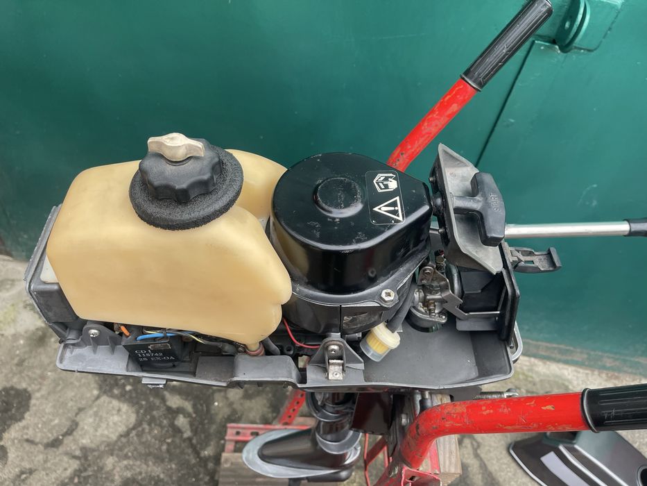 Джонсон/Johnson 3.5 лодочний мотор/двигун до човна/лодочный мотор