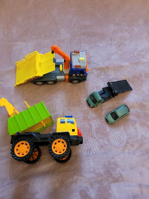 Zestaw dla chłopca, auta, śmieciarka, garaże, parking, lawety