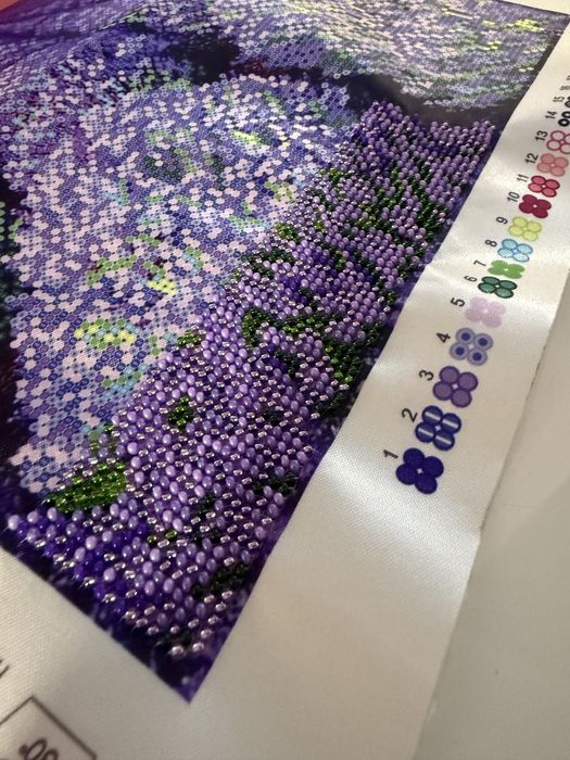 Картина бісером лавандове поле (в наявності)