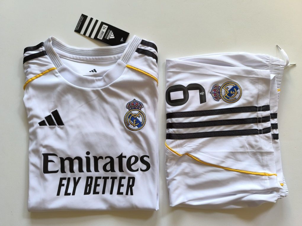 Kit Real Madrid criança Mbappé