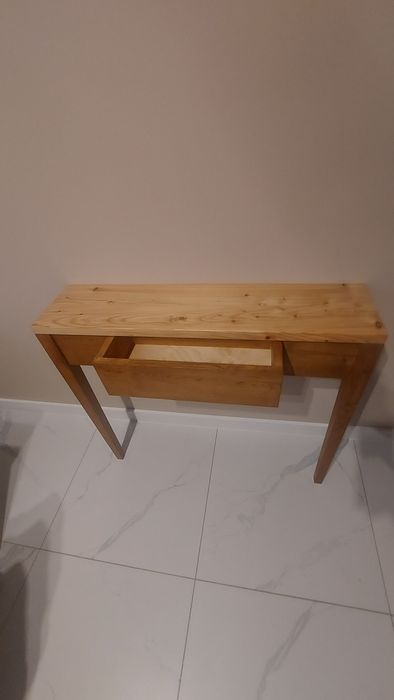 Stolik konsola z szufladą