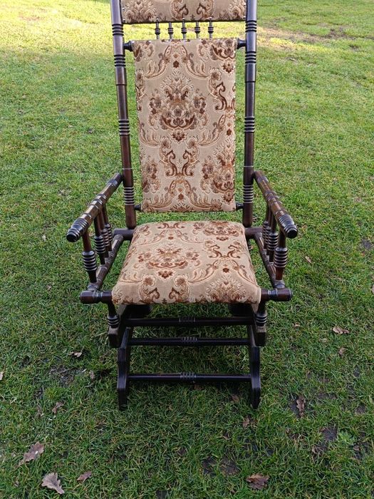 Fotel bujany eklektyczny