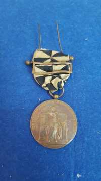 Antiga medalha de bronze " Comportamento Exemplar " CML Bombeiros