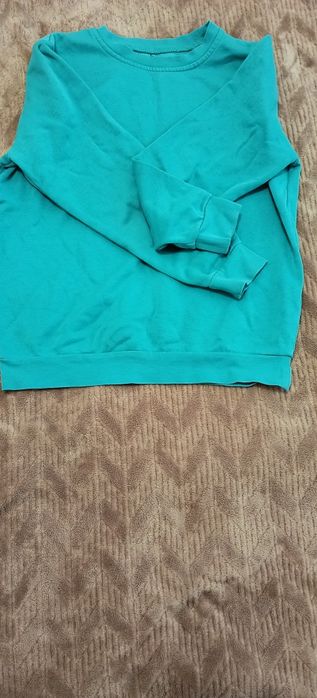 Продам детскую кофту