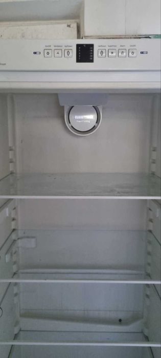 Холодильник Liebherr  висота 2 м