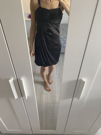 Sukienka czarna rozmiar 36