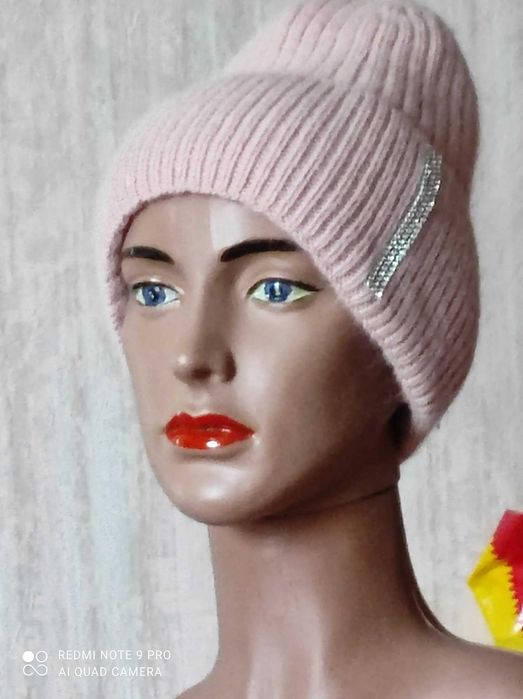 Шапочка из ангоры 56-58 р.