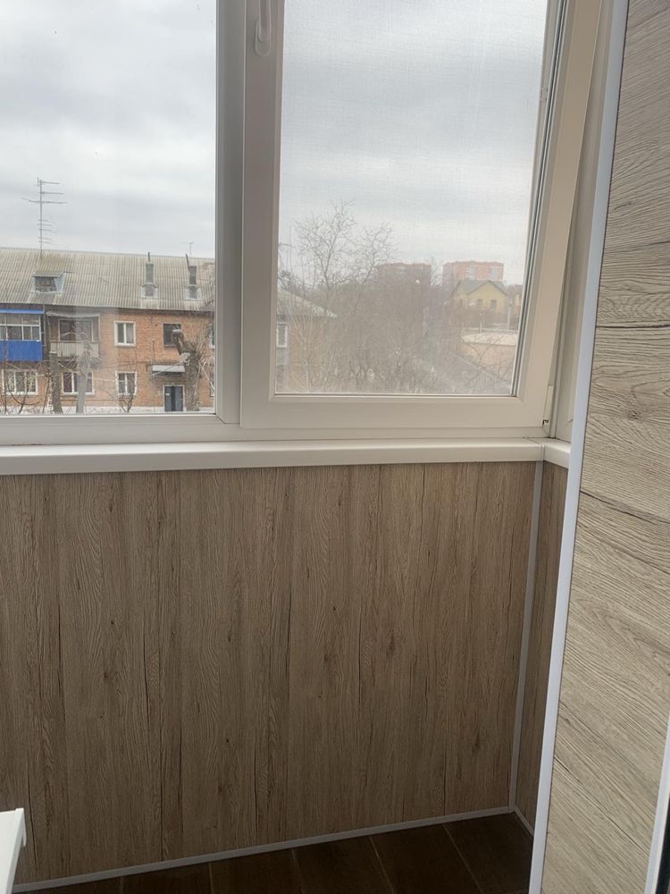 Власник! Продам 4 кімн. кв., по вул. Олексіївська 14 А