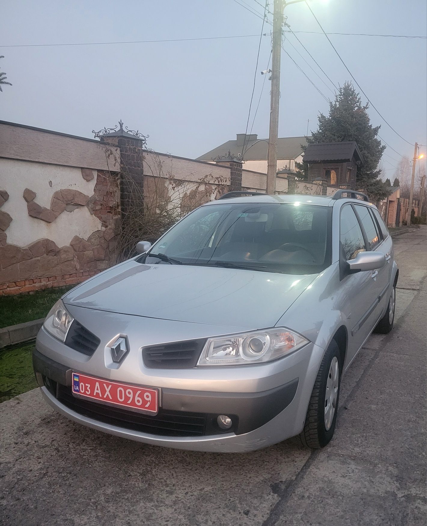 Renault MEGANE 1.6 бензин 2006 року випуску Рено Меган 2