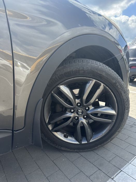 Hyundai Santa FE