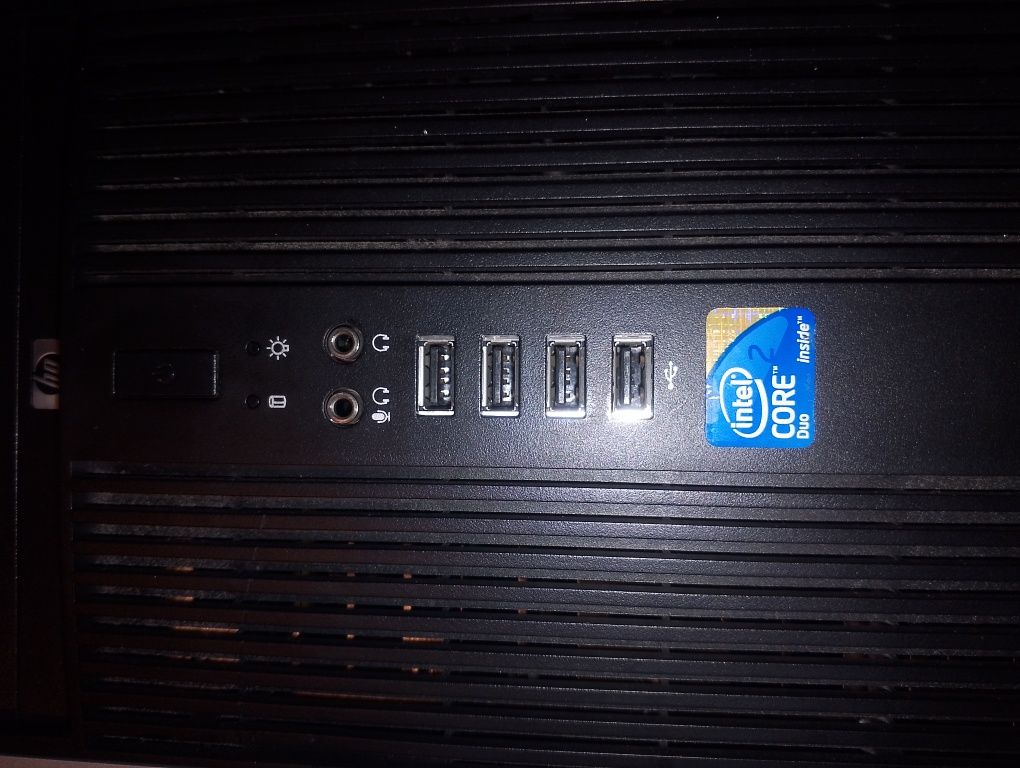 Komputer HP Compaq 8000 Elite, 8GB ram, karta WiFi