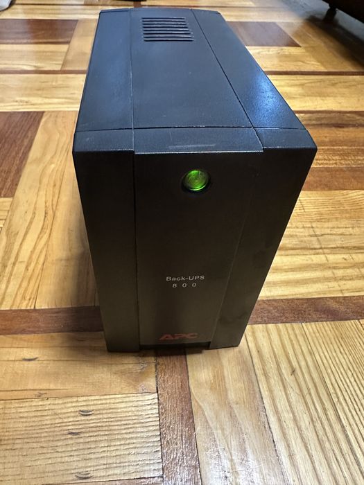 Продам дбж APC Back-Ups 800ВА