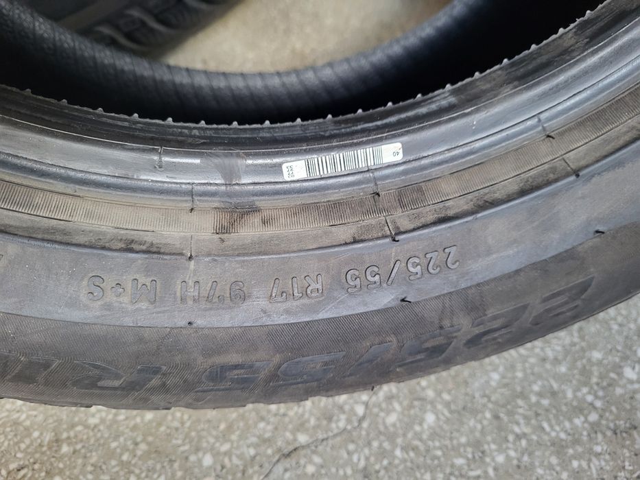 Opony zimowe 225/55 R17 Pirelli dot(3221) 4 szt.
