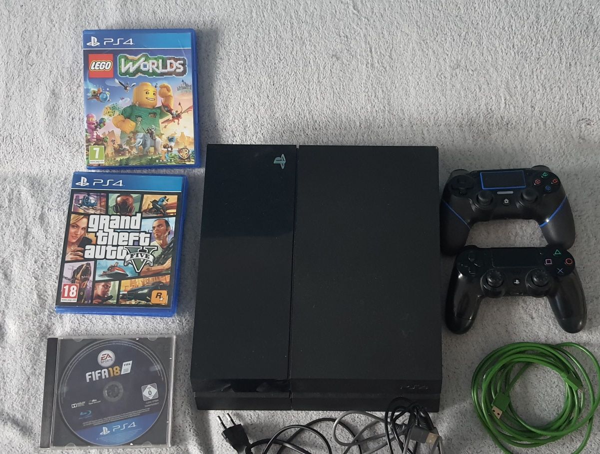 PlayStation 4. 500g używane