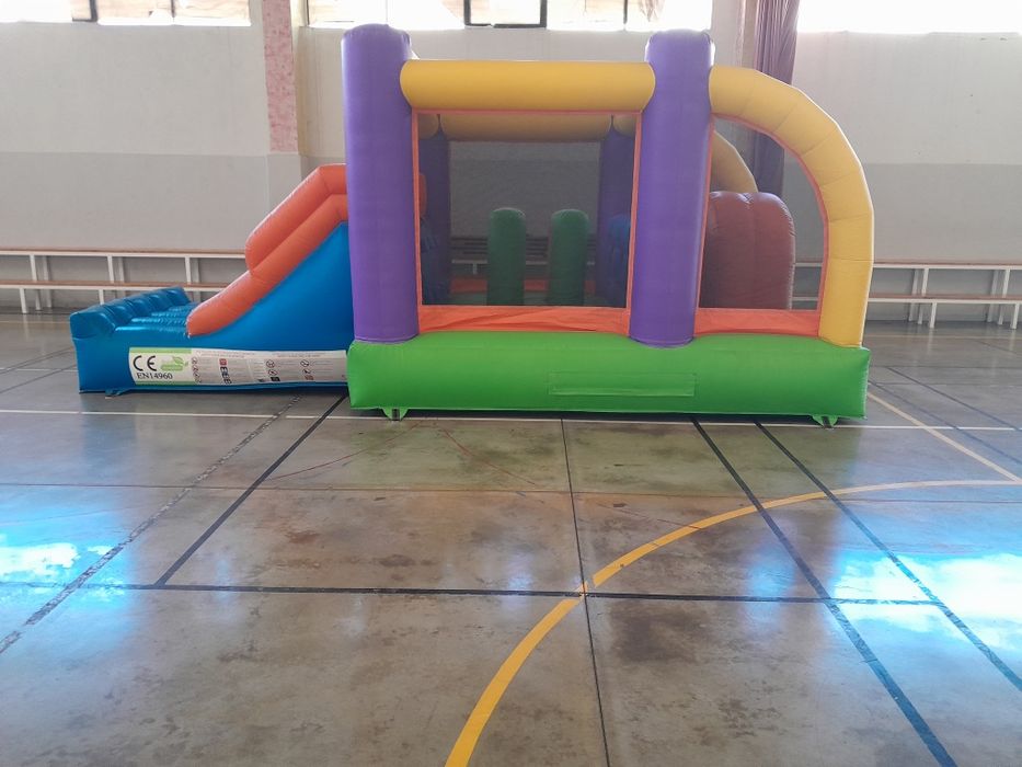 Insufláveis pista de obstáculos em lona